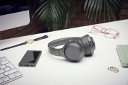 H800 H.Ear On 2 Mini Wireless On Ear Headphone Black 