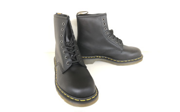 Dr. Martens Softy T