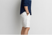 AEO EXTREME FLEX CLASSIC FLAT FRONT SHORT - Cool White